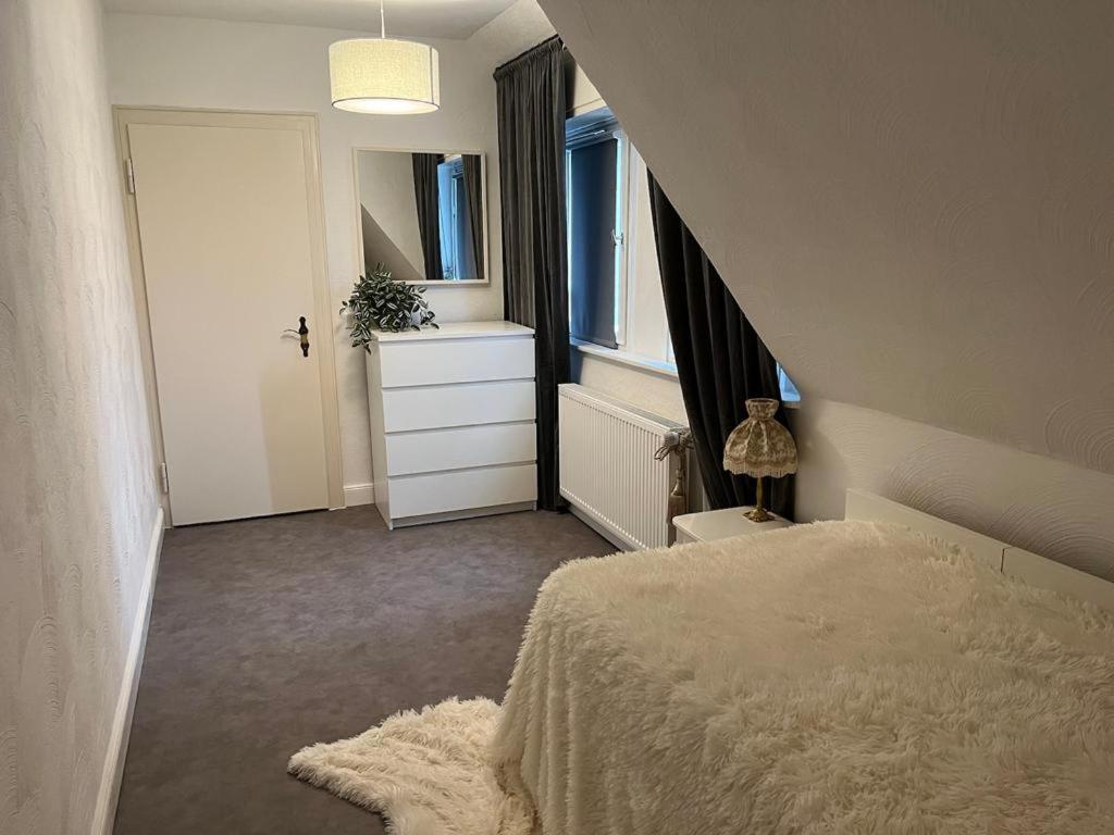 Ferienwohnung Und Appartement Naehe Moehnesee Fuer 4 Personen Warstein Esterno foto